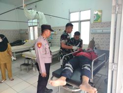 Respon Cepat Layanan 110, Polsek Way Tuba Evakuasi Pengendara Motor Alami Kecelakaan di Jalinsum Way Kanan*