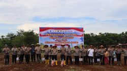 POLRES BENGKULU UTARA DUKUNG KETAHANAN PANGAN, KAPOLRES PIMPIN TANAM JAGUNG KUARTAL II TAHUN 2026